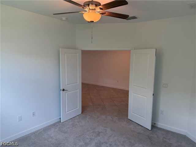 9093 Leatherwood LOOP, Lehigh Acres, FL 33936