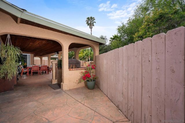 2551 Buena Rosa, Fallbrook, CA 92028