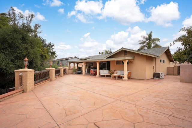 2551 Buena Rosa, Fallbrook, CA 92028