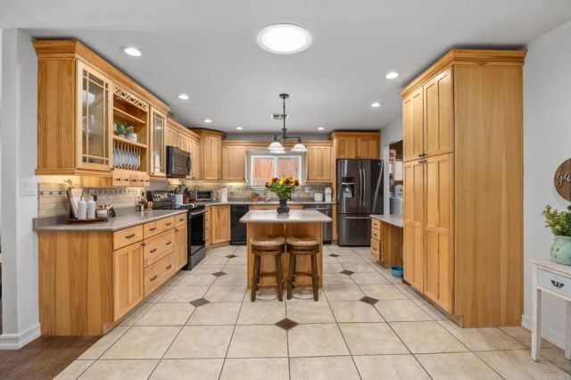 24376 Rutherford Road, Ramona, CA 92065