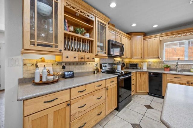 24376 Rutherford Road, Ramona, CA 92065
