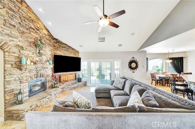 7112 W Avenue A8, Lancaster, CA 93536