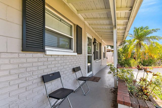 4014 W LAND AVENUE, Tampa, FL 33616
