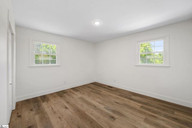 199 Ccc Camp Road, Greer, SC 29651