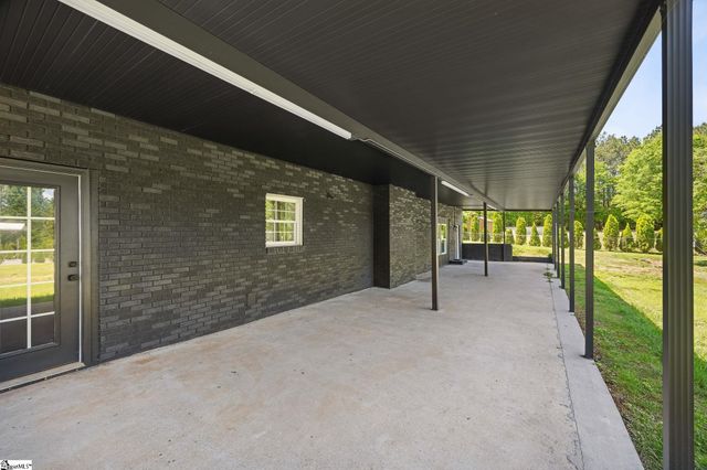 199 Ccc Camp Road, Greer, SC 29651
