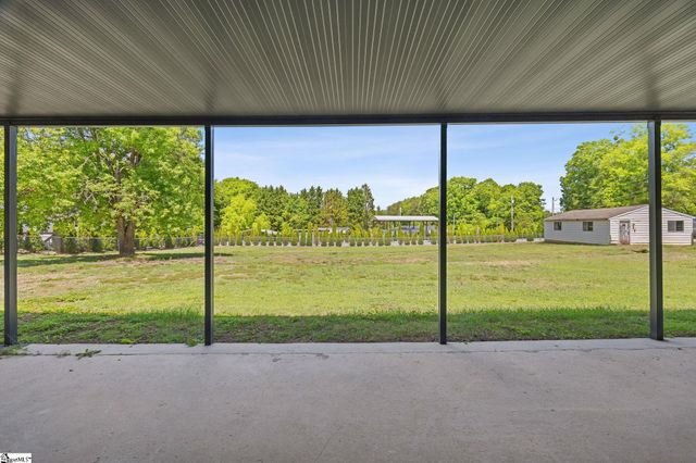 199 Ccc Camp Road, Greer, SC 29651