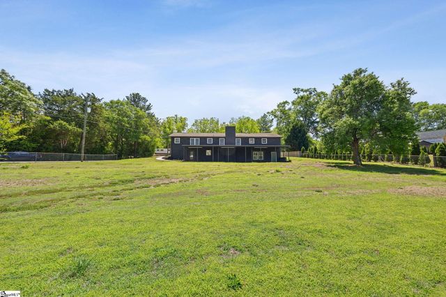 199 Ccc Camp Road, Greer, SC 29651