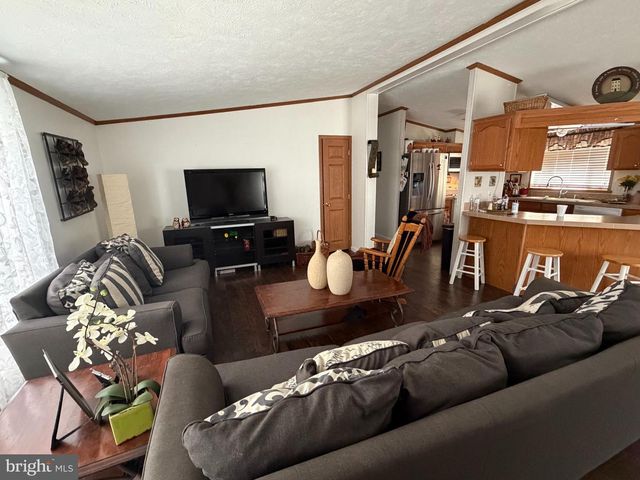 121 COQUINA SANDS DR, Waynesboro, PA 17268