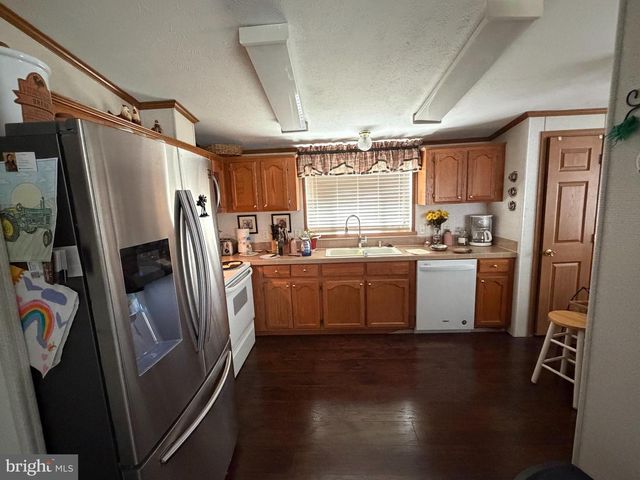 121 COQUINA SANDS DR, Waynesboro, PA 17268