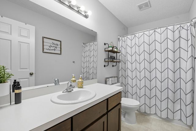 921 Cedar Avenue N, Maple Lake, MN 55358