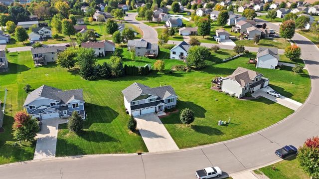 921 Cedar Avenue N, Maple Lake, MN 55358