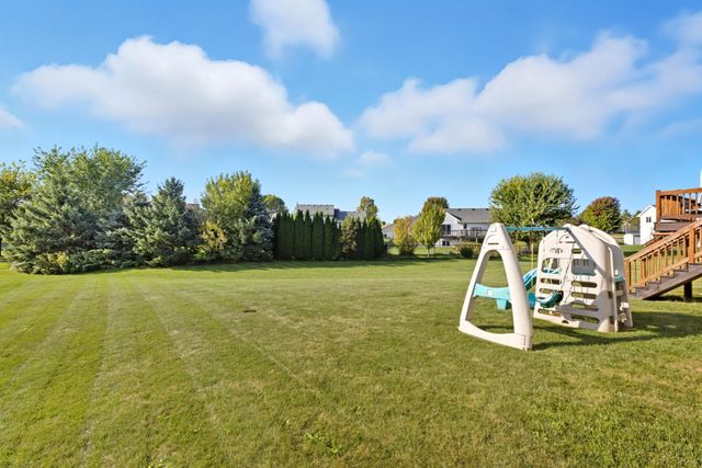 921 Cedar Avenue N, Maple Lake, MN 55358