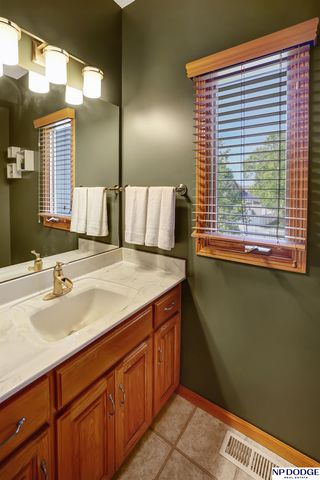 18734 Olive Street, Omaha, NE 68136