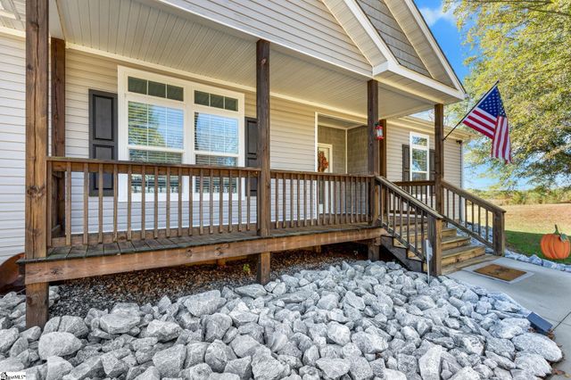 10 Ed Few Road, Taylors, SC 29687