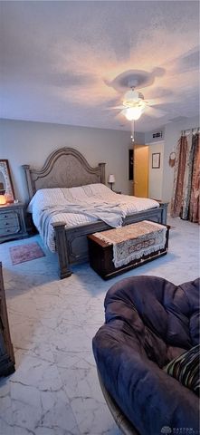 8575 W National, Brookville, OH 45309