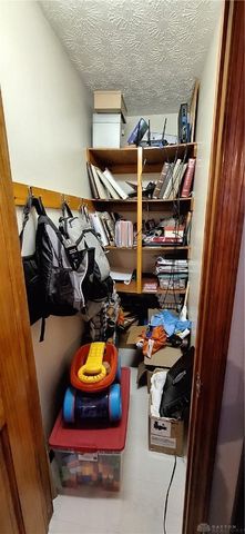 8575 W National, Brookville, OH 45309