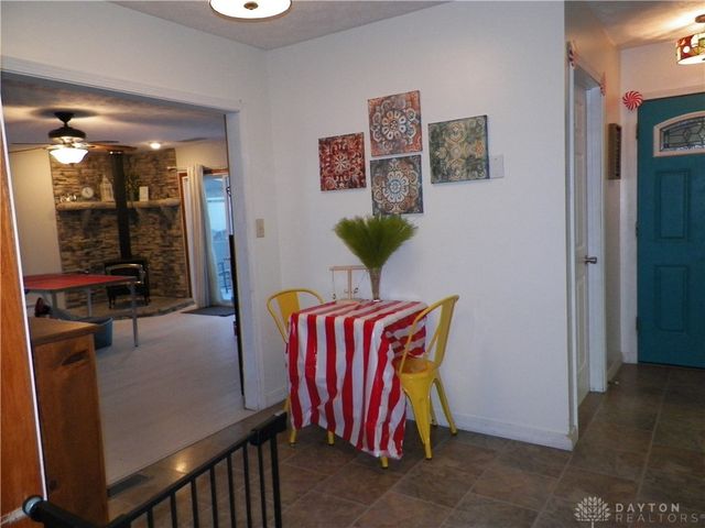 8575 W National, Brookville, OH 45309