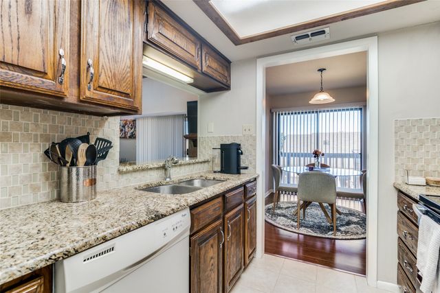 1028 Signal Ridge Place, Rockwall, TX 75032