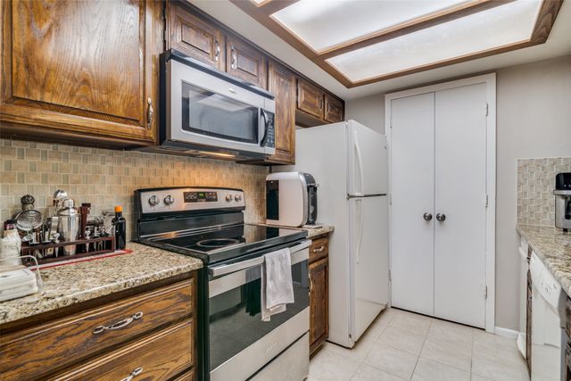 1028 Signal Ridge Place, Rockwall, TX 75032