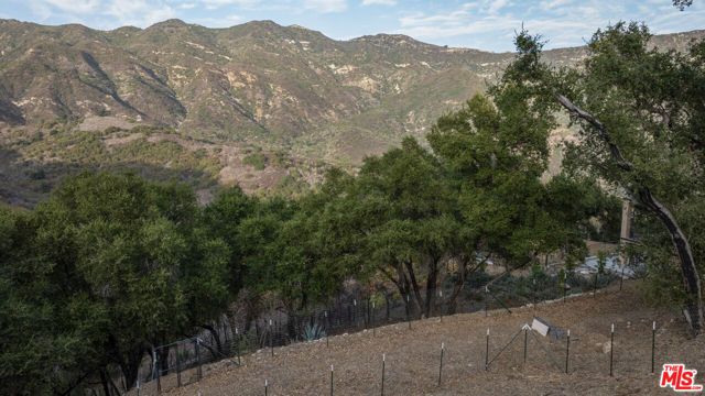 26235 Idlewild Way, Malibu, CA 90265