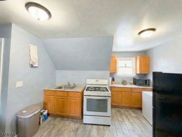 237 6Th Ave, Newark City, NJ 07107