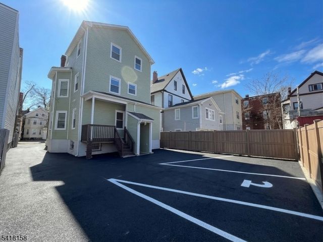 237 6Th Ave, Newark City, NJ 07107