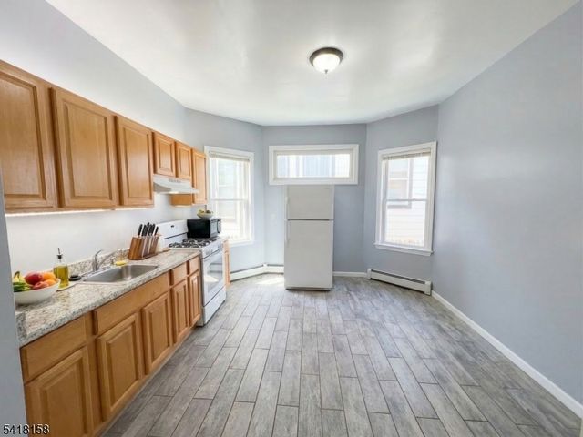 237 6Th Ave, Newark City, NJ 07107