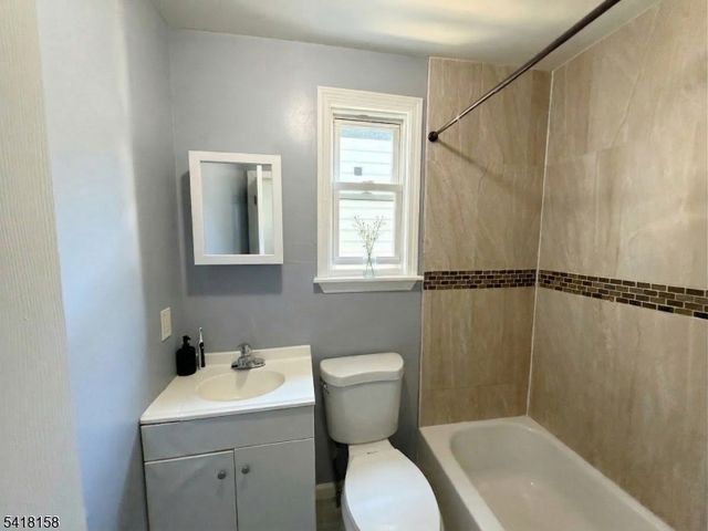 237 6Th Ave, Newark City, NJ 07107