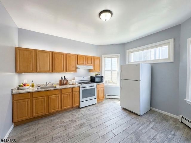 237 6Th Ave, Newark City, NJ 07107