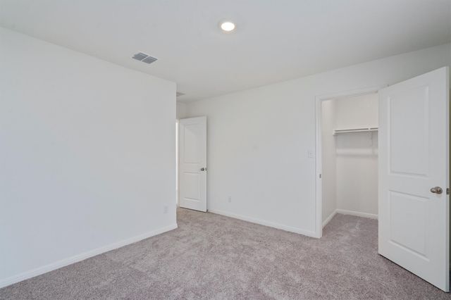 621 Gemsbok RD, Hutto, TX 78634