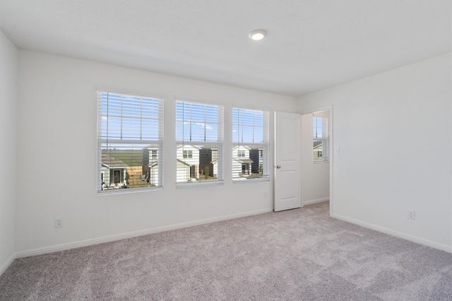 621 Gemsbok RD, Hutto, TX 78634