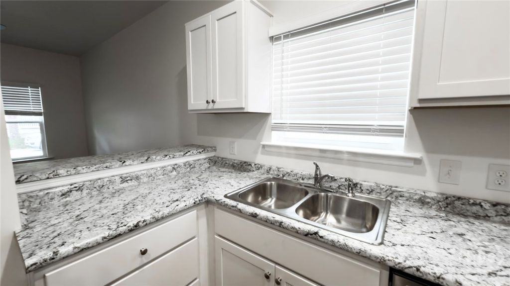 Image 6 of property listing at 1207 Love Street, Savannah, GA 31415