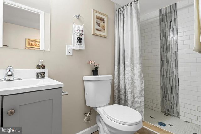 1610 MCHENRY ST, Baltimore, MD 21223