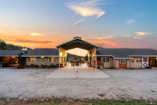 350 San Benancio Road, Salinas, CA 93908