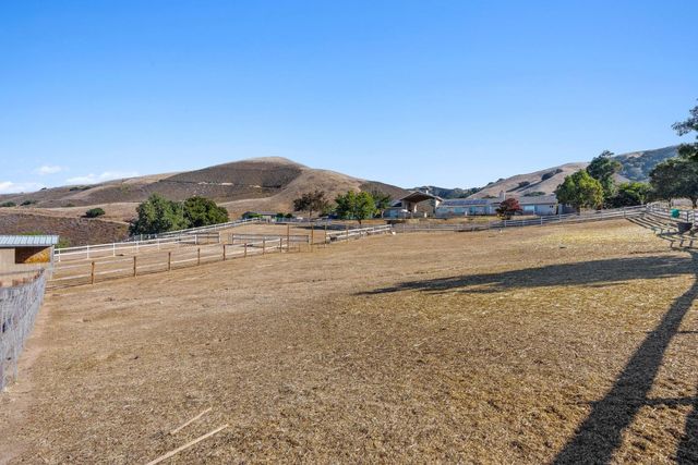 350 San Benancio Road, Salinas, CA 93908