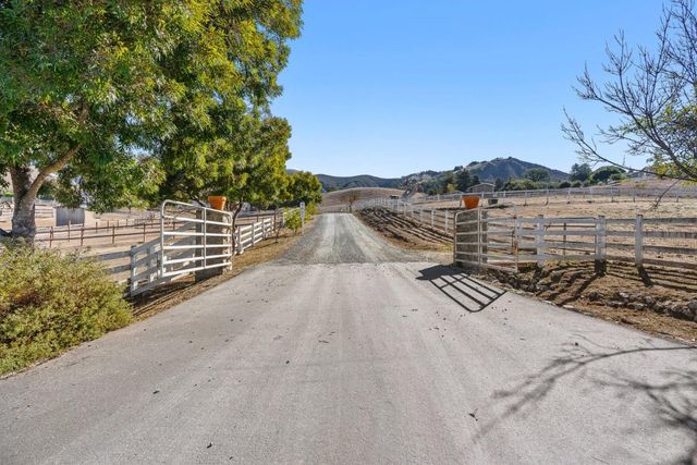350 San Benancio Road, Salinas, CA 93908