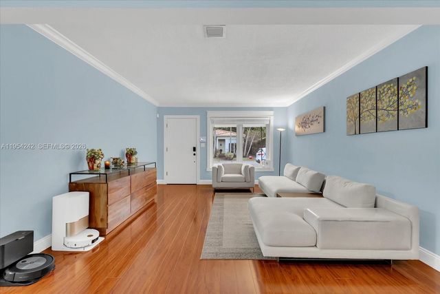 1200 El Rado St, Coral Gables, FL 33134