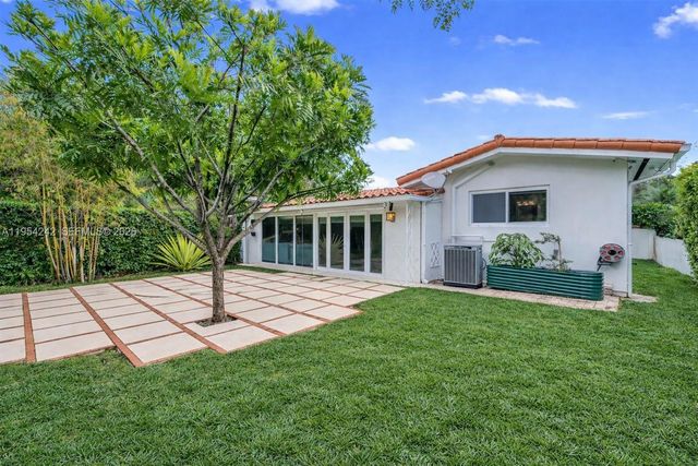 1200 El Rado St, Coral Gables, FL 33134