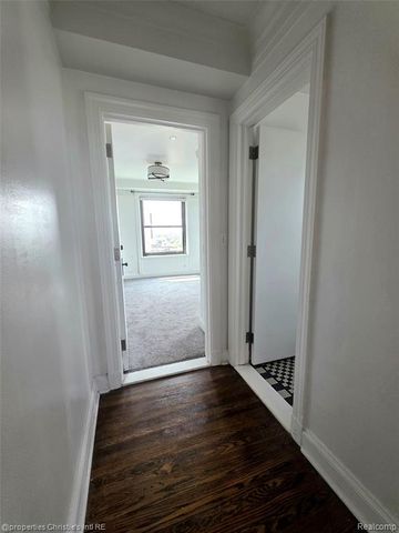 15 E Kirby Street 829, Detroit, MI 48202