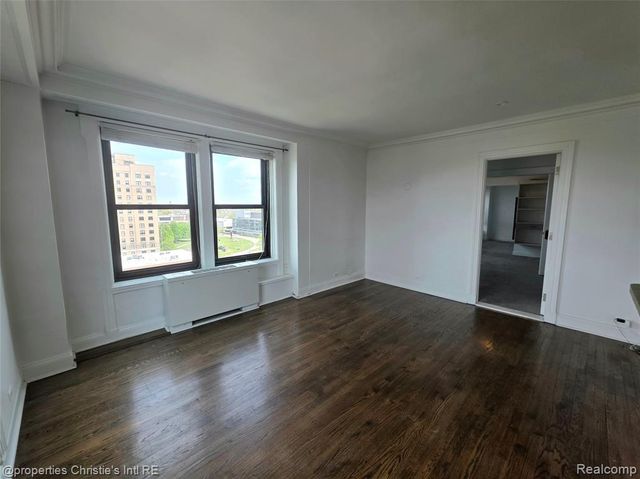 15 E Kirby Street 829, Detroit, MI 48202
