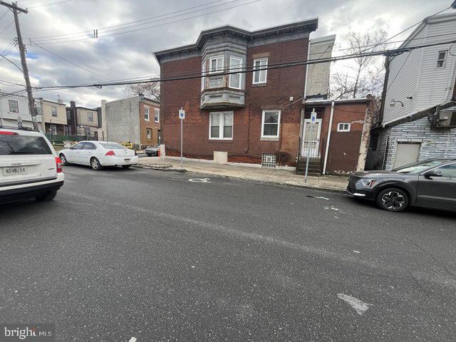2331 W SOMERSET ST, Philadelphia, PA 19132