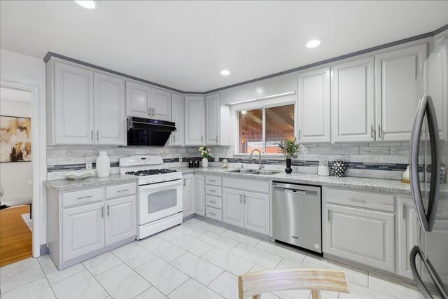 2245 Rosita Avenue, Santa Clara, CA 95050