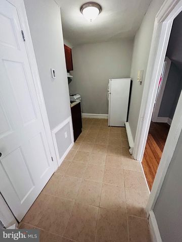 1221-00 LINDLEY AVE, Philadelphia, PA 19141