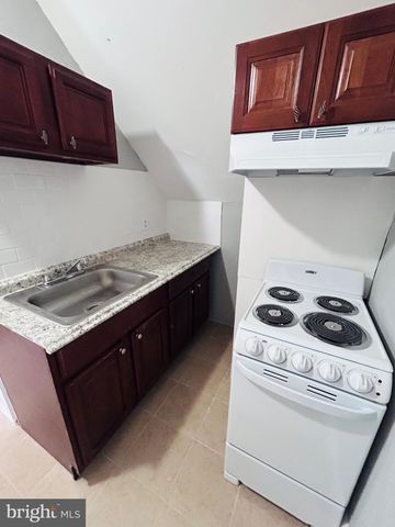 1221-00 LINDLEY AVE, Philadelphia, PA 19141