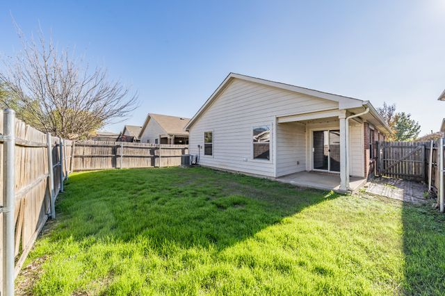 2121 Ingrid Lane, Fort Worth, TX 76131