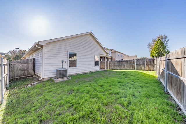 2121 Ingrid Lane, Fort Worth, TX 76131