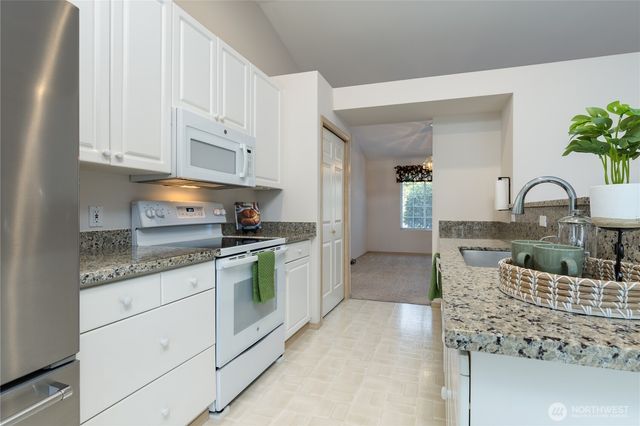 26824 115th Place SE, Kent, WA 98030