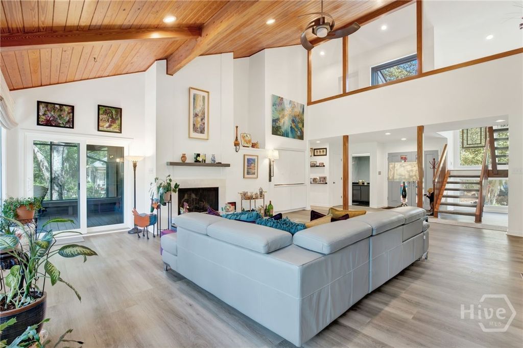 Image 10 of property listing at 10 Benedictine Retreat, Savannah, GA 31411