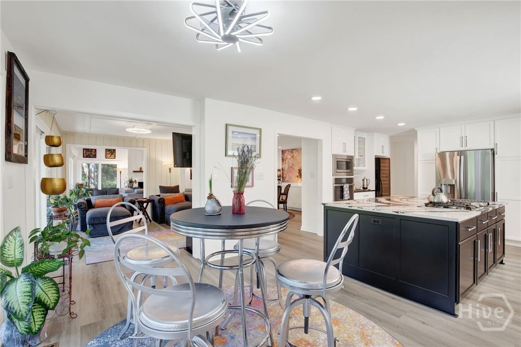 Image 33 of property listing at 10 Benedictine Retreat, Savannah, GA 31411