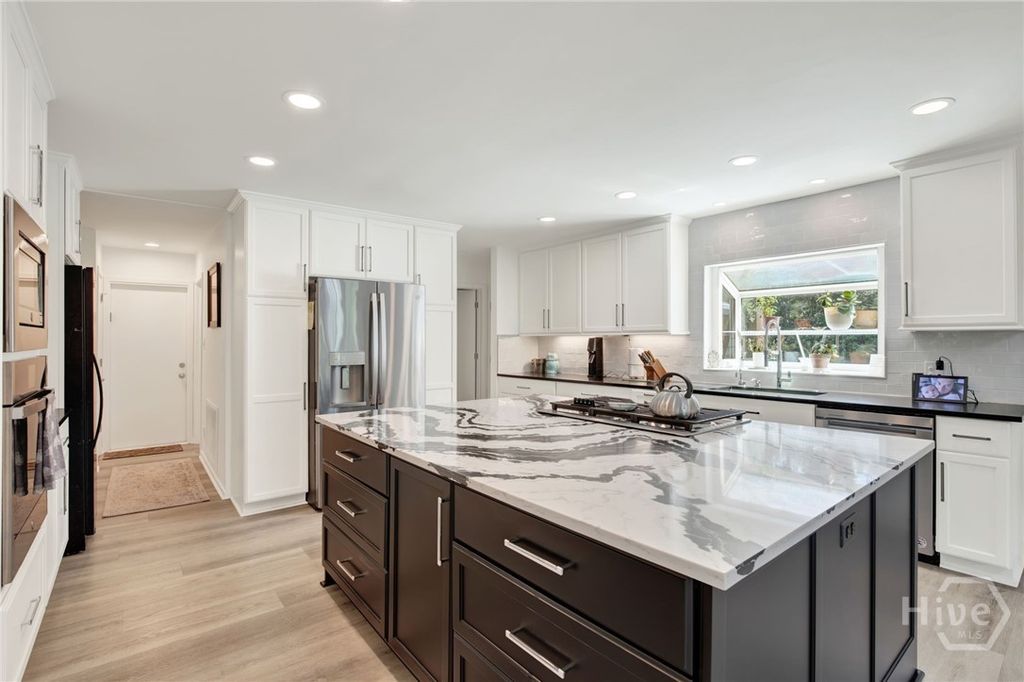 Image 43 of property listing at 10 Benedictine Retreat, Savannah, GA 31411